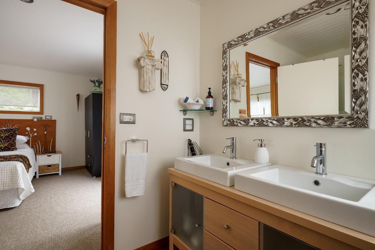 Paku Palms Bed & Breakfast Tairua Bagian luar foto