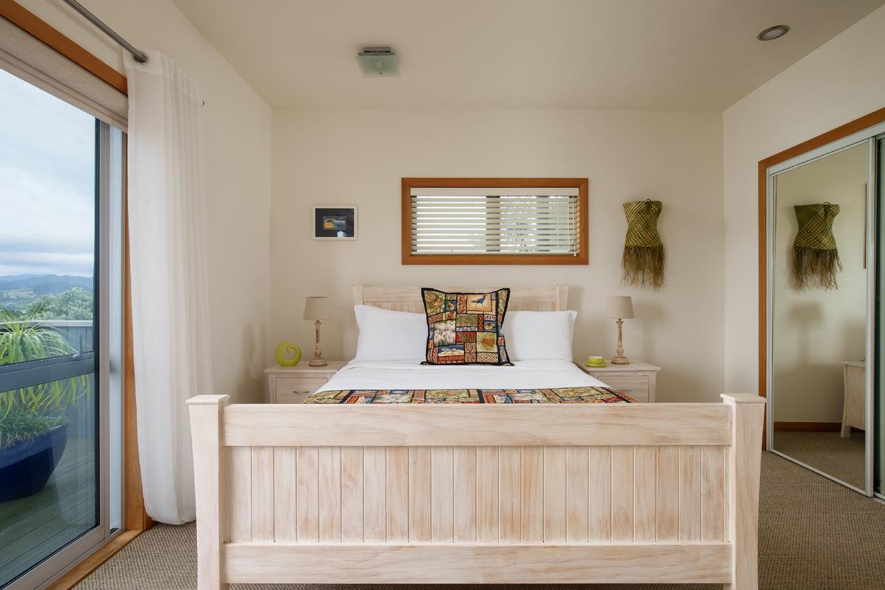Paku Palms Bed & Breakfast Tairua Bagian luar foto